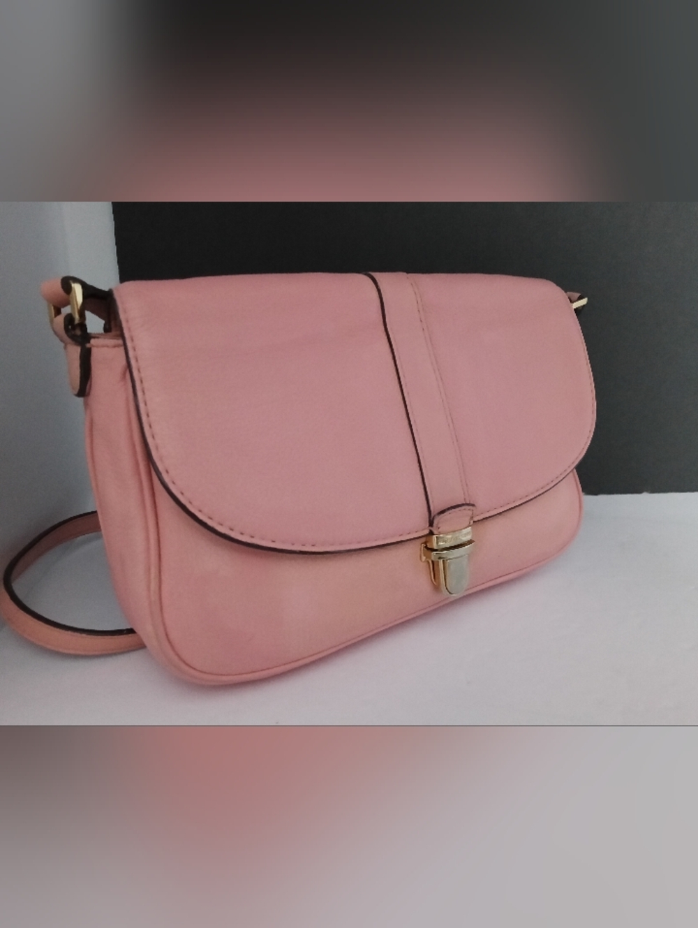 Michael kors Leather Peachy/Pink Crossbody Purse with Adjustable Strap